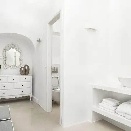Kamini 5bedrooms Pyrgos Kallistis