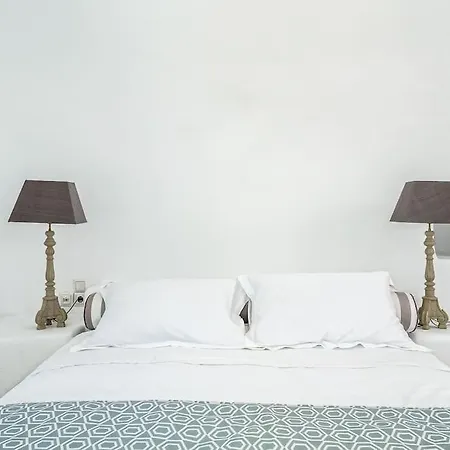 Kamini 5bedrooms